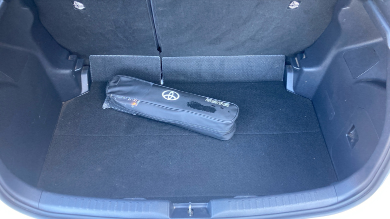 Toyota Yaris 1.5 Hybrid Design 5dr CVT Hybrid Hatchback